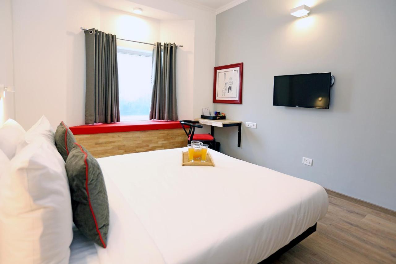 Oyo Townhouse 17 Huda City Center Near Leisure Valley Park Gurgaon Exteriör bild