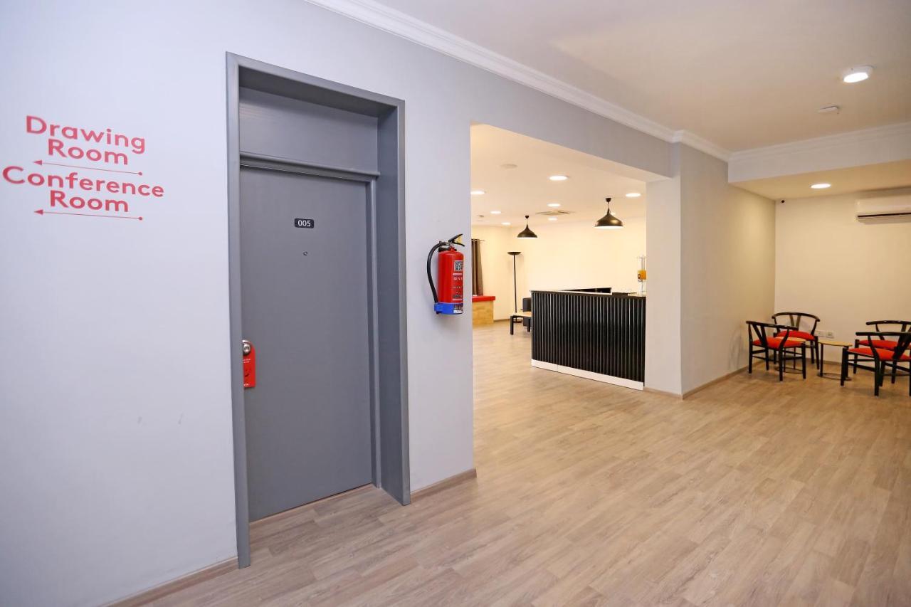 Oyo Townhouse 17 Huda City Center Near Leisure Valley Park Gurgaon Exteriör bild