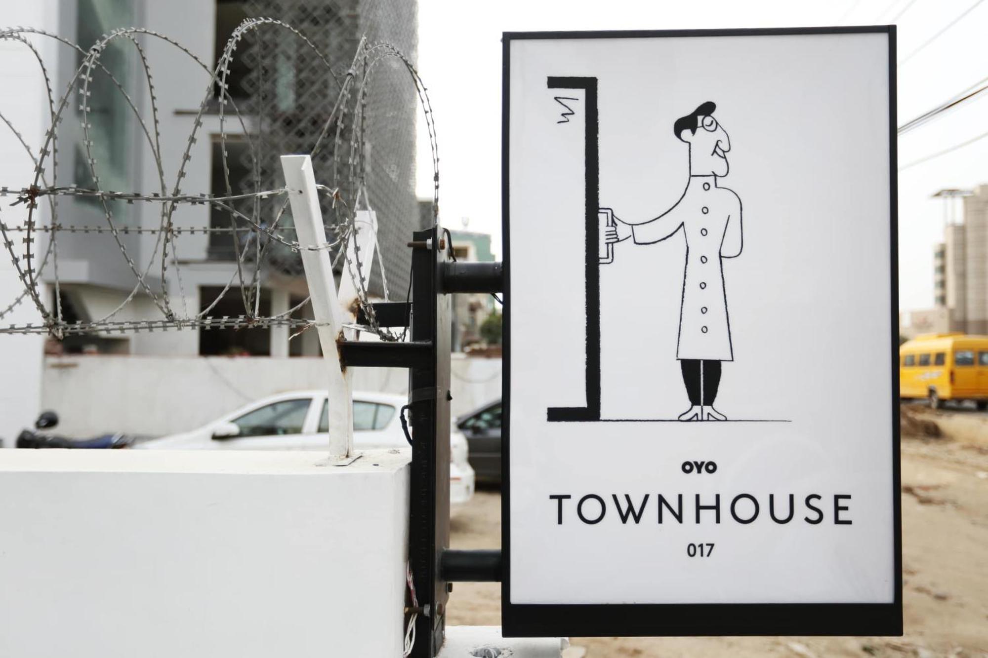 Oyo Townhouse 17 Huda City Center Near Leisure Valley Park Gurgaon Exteriör bild